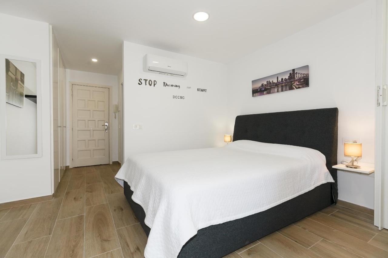 Uhc Alboran Apartments Salou Exterior photo